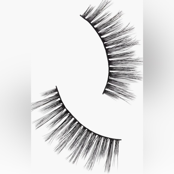 M·A·C Lash/87 Maximalist Lash - Picture 2 of 3